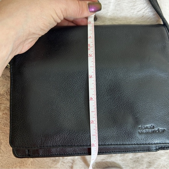 Derek Alexander 3/4 Flap E/W Black Bronze Leather Organizer Crossbody Bag - Picture 7 of 11